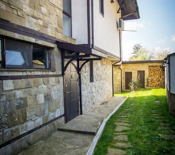 Pri Shtarkela Brodilovo